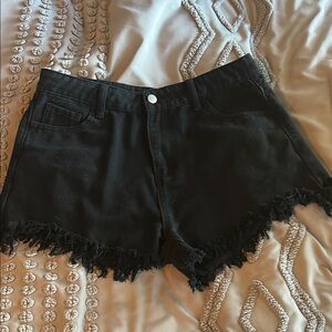 Black High-Waisted Jean Shorts with Frayed Hem